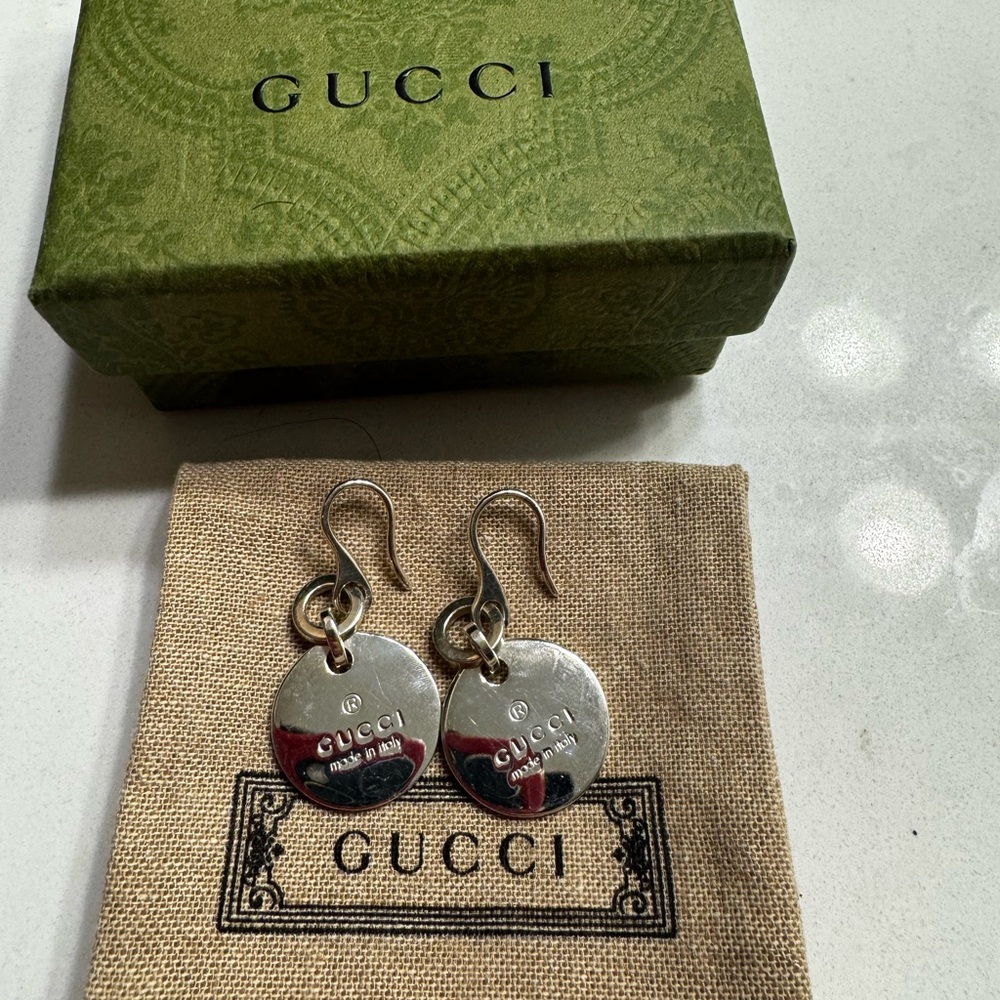 Gucci Silver Disc Earrings - Picture 3 of 3